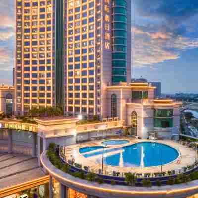 化州星河國際假日酒店 Hotel Exterior