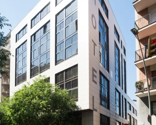 Catalonia Barcelona 505 Hoteles cerca de Estación de FGC Sarrià