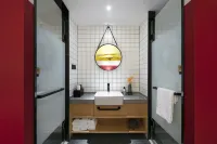 EightDynastiesAncientCapital · MagpieYujiaDesignerHotel (Kaifeng Henan Univ Bianliang Xiaosongcheng)