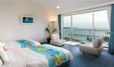 Marine Piazza Okinawa