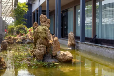 Sierte Hotel (Zigong Fangte Dinosaur Kingdom)