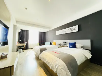 Junyi Selected Hotei (Qujing Station Store) Hotel a Qujing