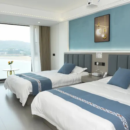 Golden Harbour B&B