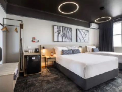 ไนท์แคป แอท เอ็มไพร์ โฮเทล โรงแรมในแอดิเลด