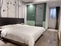 Heng8 Chain Hotel (Government Affairs Center Store of Luxian High speed Railway Station)