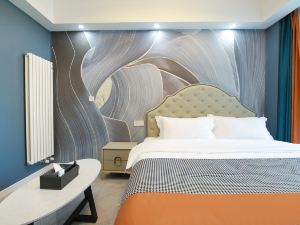 Manlu Ins Design Hotel