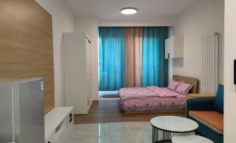 Liangying Star Homestay (Zhenhua Plaza)