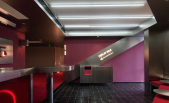 SFEEL Designer Hotel (Chengdu Taikoo Li Chunxi Road Pedestrian Street)