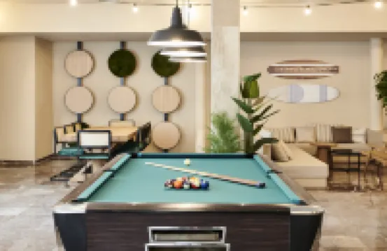 เต้นท์ทอเรโมลินอส โรงแรมในทอร์เรโมลินอส