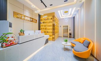Yunjing Light Luxury Apartment