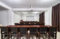 Old Street  Hotel (Jinhua High-speed Railway Station Zhejiang Normal University South Gate) - Cheap