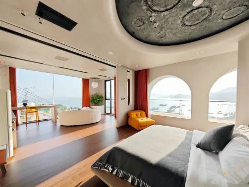 Floral Hotel·Xiapu Mid Mountain Lansu Hotel (Sansha Dongbi Store)