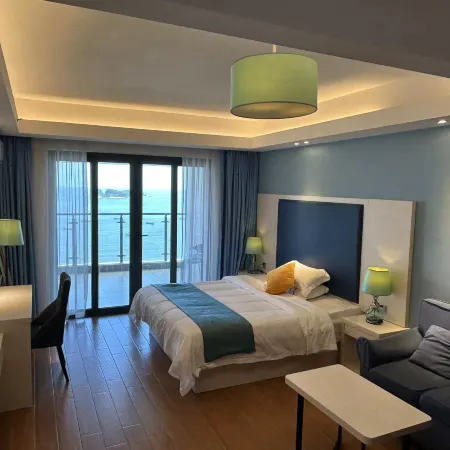 Riyuebei Holiday Apartment (Hailingdao Agile Gold Coast Shop)
