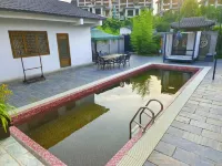 Scenery Retreats (Qinling Mount Taibai Hot Spring Retreat) - Villas
