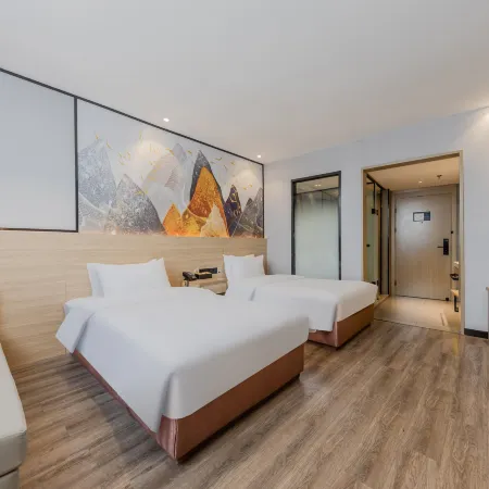 XingHuaTing Hotel (Lishui High Speed Railway Station Shop)