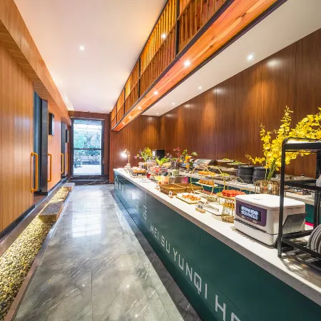 Meisu Yunqi Hotel