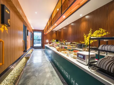 Meisu Yunqi Hotel Отели рядом с достопримечательностью «Tongchuan Ancient City»