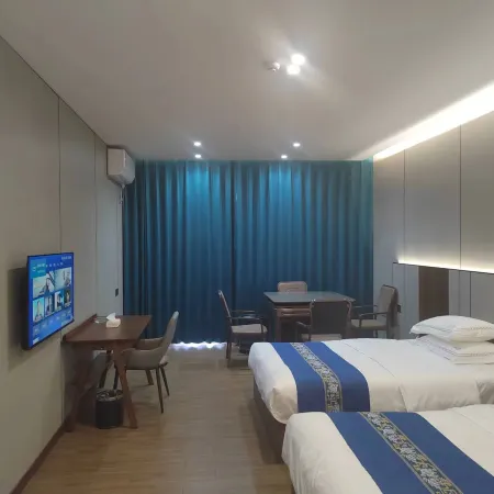 Pingjiang Fushou Mountain Baiyun Mountain Villa