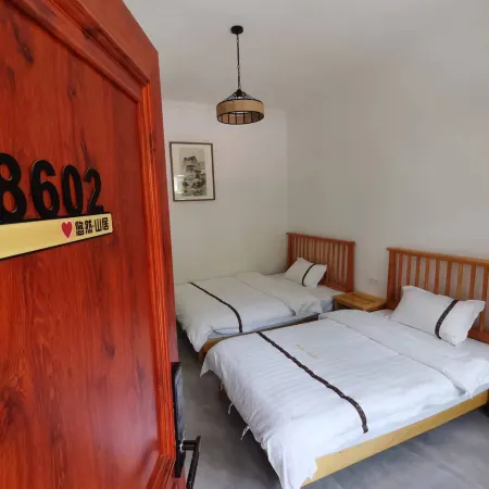Luanchuan Youran Mountain Residence