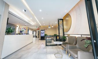 Home Inn Neo (Xichang Hangtian Avenue, Qionghai Wetland Park)