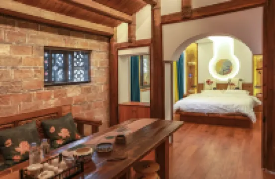 Changting Zhuangyuanlou Homestay