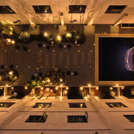 LvYin Island Coffee Hotel (Weihai High-speed Railway Station)