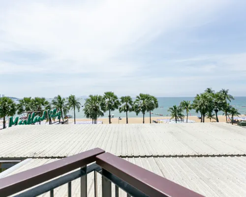 The Bedrooms Hostel Pattaya Hotels near Teddy Bear Museum