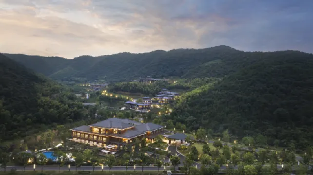 Phoenix River Yixing