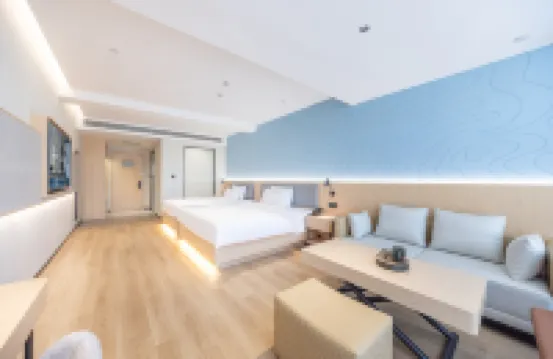 Country Inn & Suites by Radisson Hotel (Lanzhou Landayi Hospital Wulipu Subway Station)