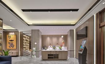 Happy Aile Hotel (Hezhou Lingfeng Square)