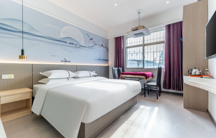 Qingshun Hotel (Xiangyang )