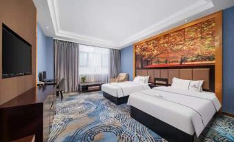 Hualun Hotel (Yining Development Zone)