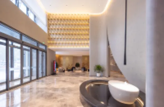 ジンイー ヨウシュエンホテル(フフホト巨海城国際会展センター) フフホトのホテル