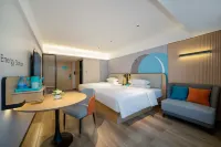 Qihai Smart Hotel (Changmai Jinjiang Store)