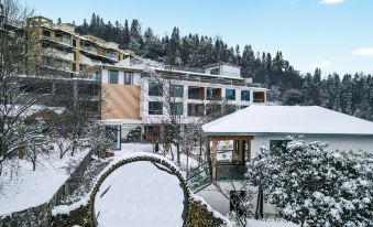 Qixiannv Homestay (Xiannv Mountain Shop)