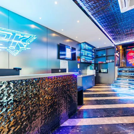 PK e-sports Hotel (Xiamen Railway Station Lvyu Subway Station)
