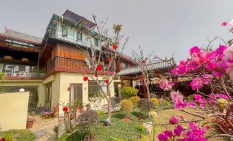 Yunqi Homestay (Yi Nationality Ancient Town)