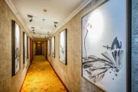 Riyueming Hotel · Select (Dalian 967 Hospital Gorky Road)