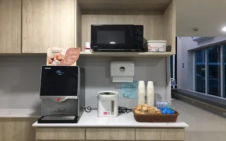 One Budget Hotel Chiangrai Stadium Отели рядом с достопримечательностью «Ramkhamhaeng University Chiang Rai Campus in Honour of Honour of His Majesty the King»