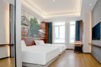 Manju Hotel (Zaozhuang Hengshan Road) Hotels near Guizu Tribe, Yiyun Lake