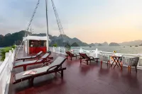 La Regina Classic Cruise Hotels in Ha Long