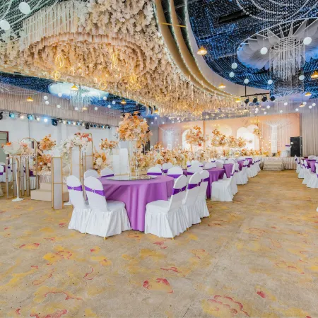 Yilai Hotel (Xingyang municipal government store)