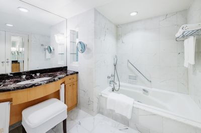 スーペリアツイン（禁煙） ホテル阪急インターナショナルの写真