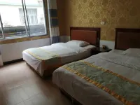 Lichuan Huacheng Hotel