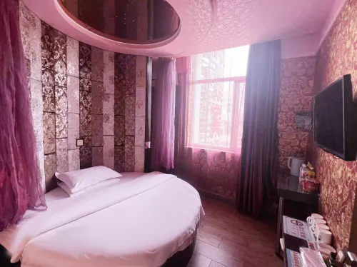 Hangjin Houqi Zhiya Business Hotel Hôtels à : Bannière arrière de Hanggin