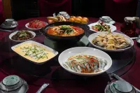 Fanjingshan East Gate Scenic Area Guesthouse (Powered By gpt-41)