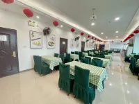 Super 8 Hotel (Anyang Railway Station Yinxu Scenic Area)