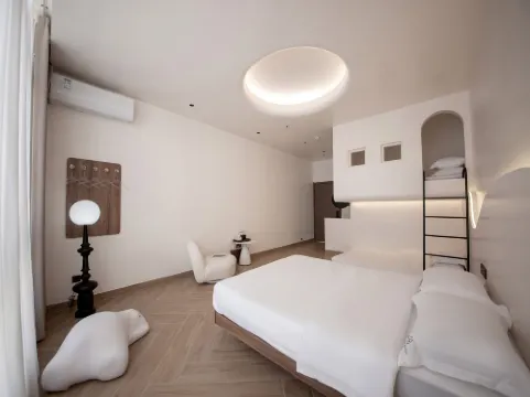 Meizhou Island August Homestay