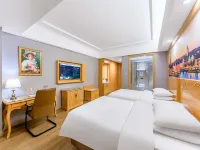 Vienna Hotel (Huaibei Railway Station Wanda Plaza) Hotels near Renmin Road Ecological Park