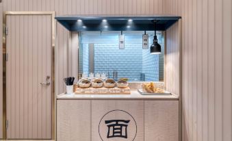 HanTing Hotel (Shanghai Fengxian Nanqiao Bus Station)
